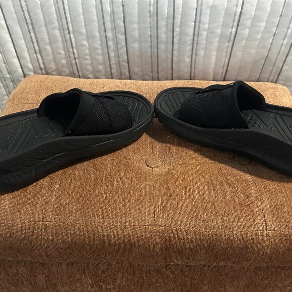 Vionic Rebound Black Women's Sandals - Picture 3 of 5